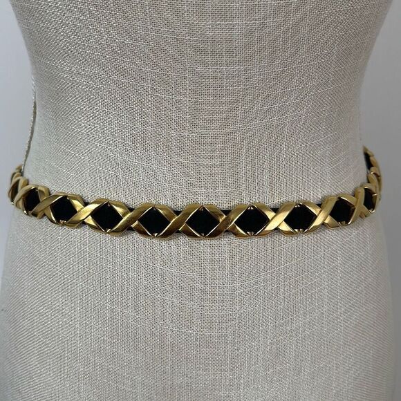 Suzi Roher Gold Tone Stretch Belt Women’s Size S main image 8